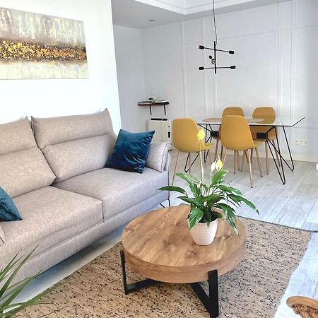 New Gorgeous Central Apartment - Beachfront - 3 Bd San Sebastián Exteriör bild